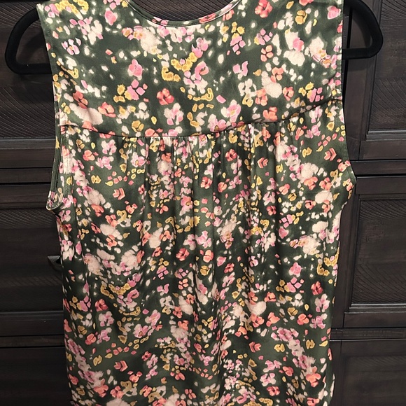 Cabi Flashbulb Top - Picture 4 of 4